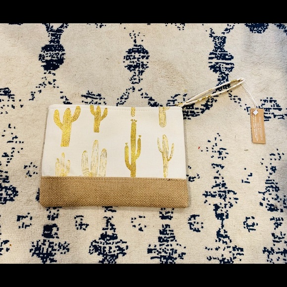 Gold and beige cactus pouch - Picture 5 of 7